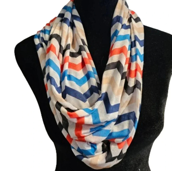 Chevron Zig-Zag Infinity Scarf - Picture 1 of 4
